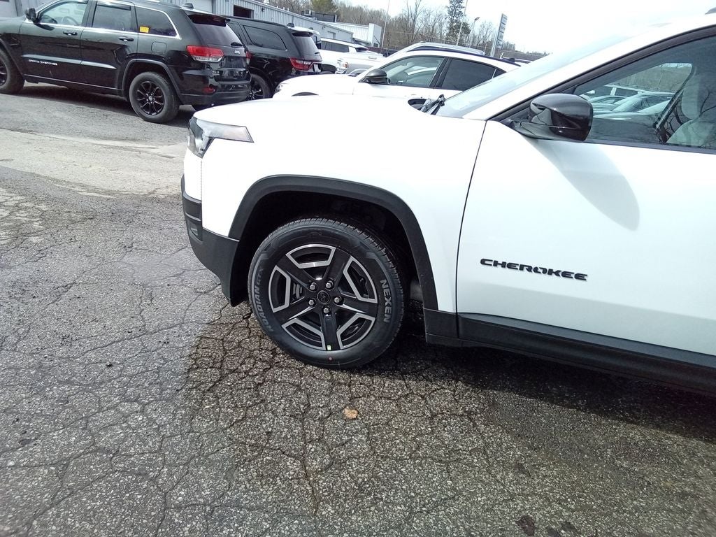 2026 Jeep Cherokee CHEROKEE LAREDO 4X4