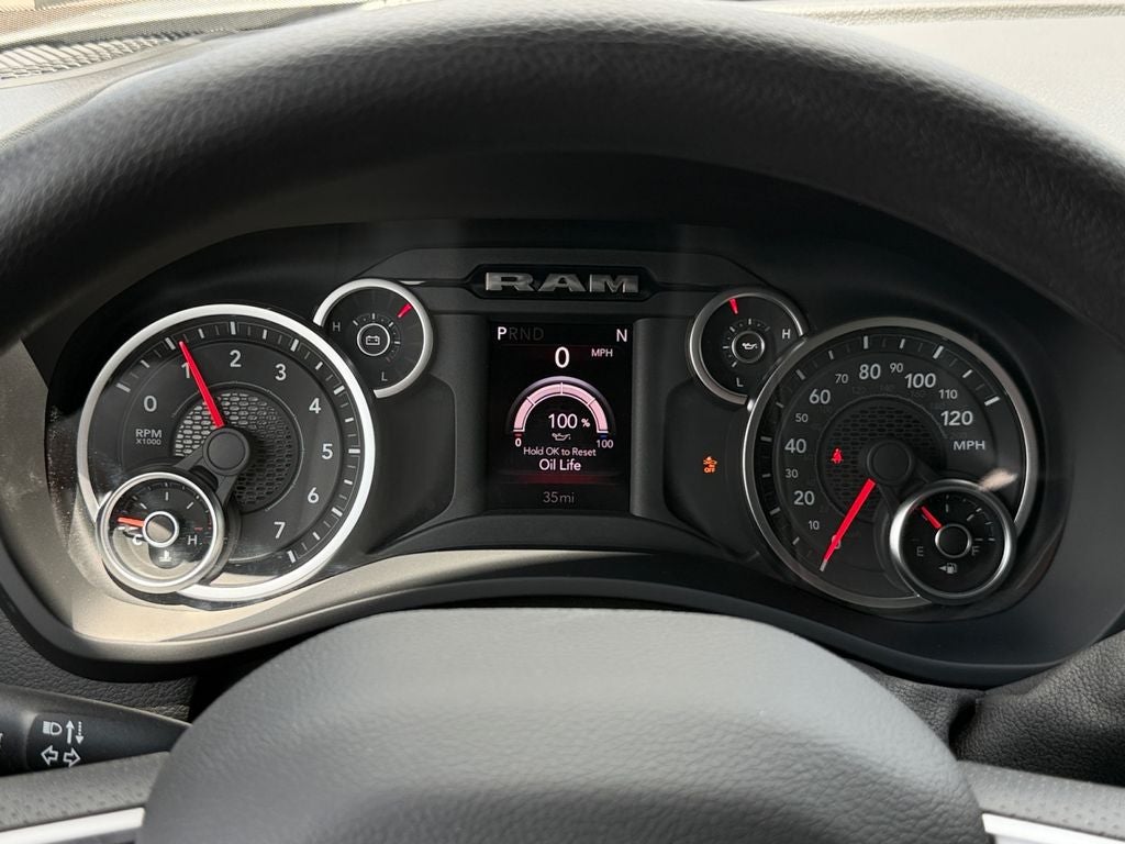 2026 RAM Ram 3500 RAM 3500 TRADESMAN CREW CAB 4X4 6'4' BOX