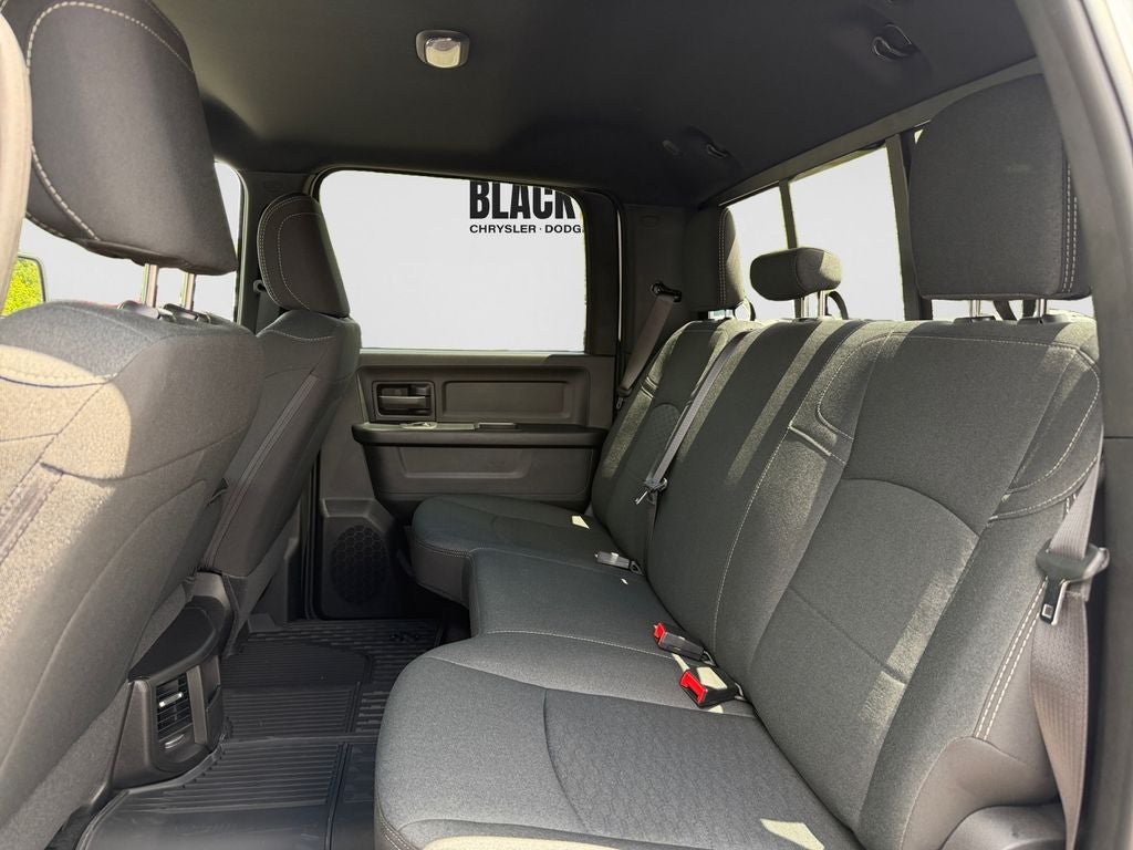 2026 RAM Ram 3500 RAM 3500 TRADESMAN CREW CAB 4X4 6'4' BOX