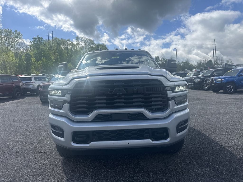 2026 RAM 2500 RAM 2500 BLACK EXPRESS CREW CAB 4X4 6'4' BOX