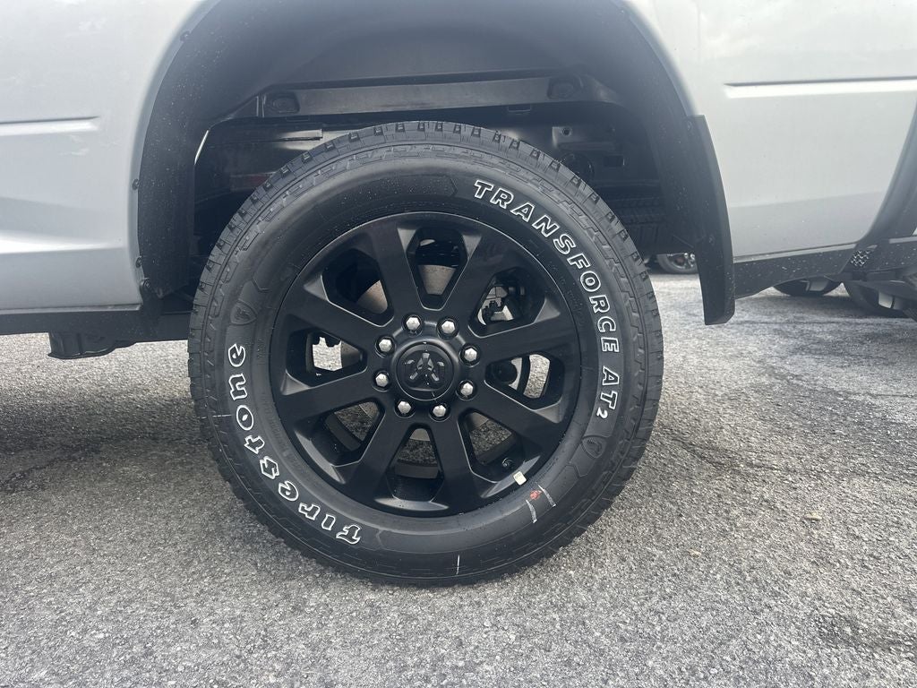 2026 RAM 2500 RAM 2500 BLACK EXPRESS CREW CAB 4X4 6'4' BOX