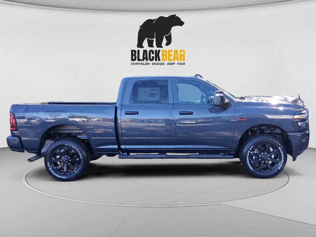 2027 RAM Ram 2500 RAM 2500 BLACK EXPRESS CREW CAB 4X4 6'4' BOX