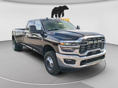 2027 RAM Ram 3500 RAM 3500 TRADESMAN CREW CAB 4X4 8' BOX