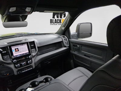2027 RAM Ram 3500 RAM 3500 TRADESMAN CREW CAB 4X4 8' BOX