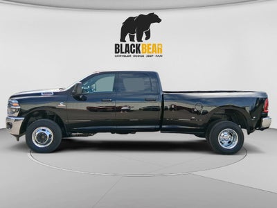 2027 RAM Ram 3500 RAM 3500 TRADESMAN CREW CAB 4X4 8' BOX