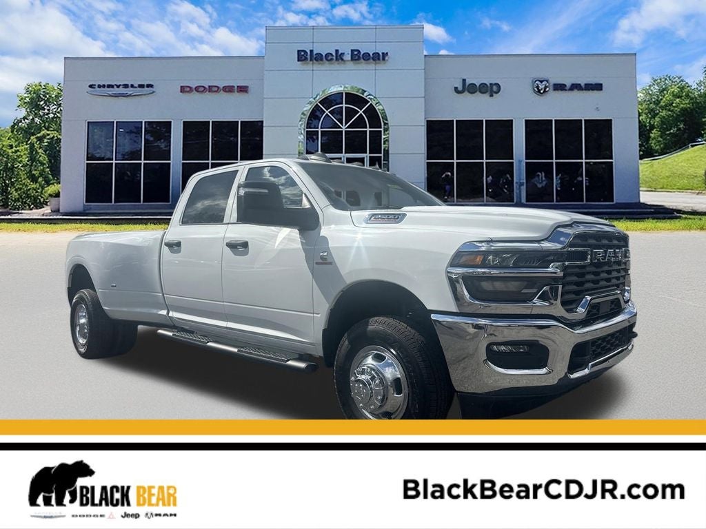 2026 RAM 3500 Tradesman 4X4 Crew Cab LWB's photo