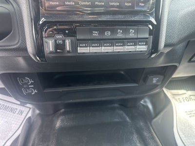 2026 RAM Ram 3500 RAM 3500 TRADESMAN CREW CAB 4X4 8' BOX