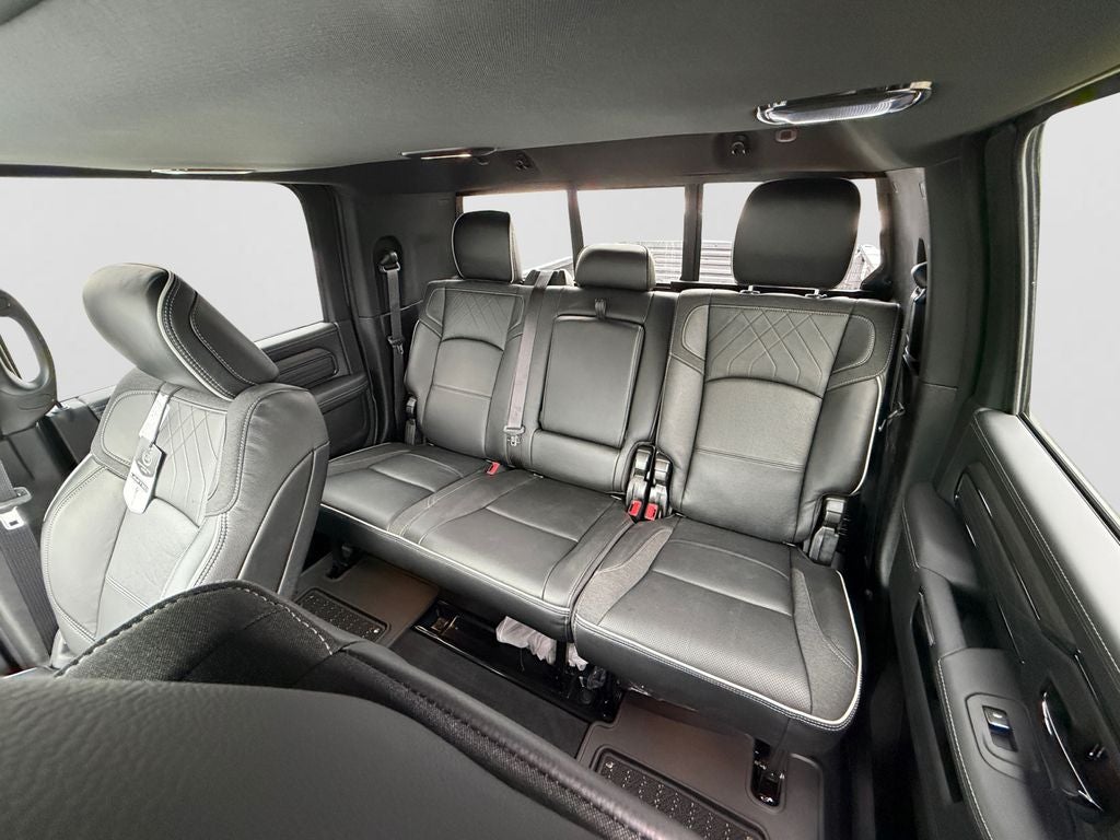 2026 RAM Ram 3500 RAM 3500 LIMITED MEGA CAB 4X4 6'4' BOX