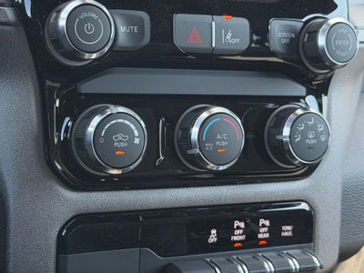 2026 RAM 1500 RAM 1500 TRADESMAN CREW CAB 4X4 5'7' BOX