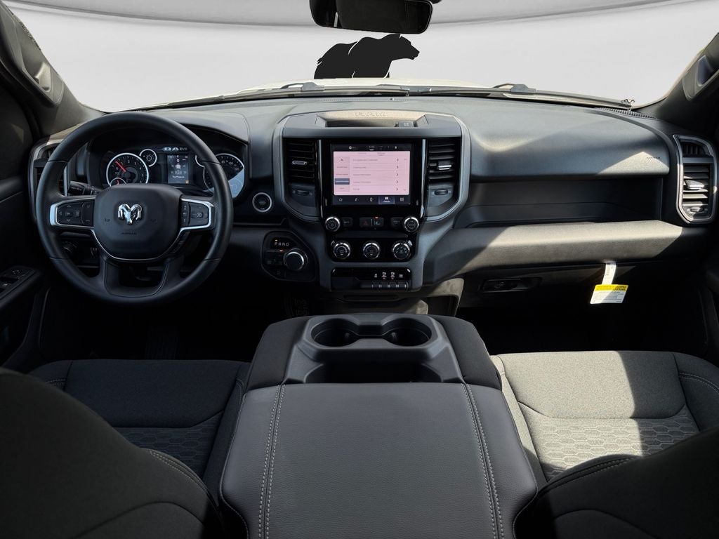 2026 RAM 1500 RAM 1500 TRADESMAN CREW CAB 4X4 5'7' BOX