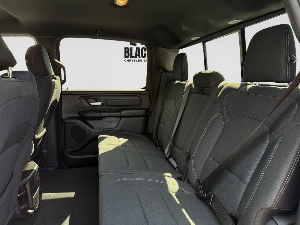2026 RAM 1500 RAM 1500 TRADESMAN CREW CAB 4X4 5'7' BOX