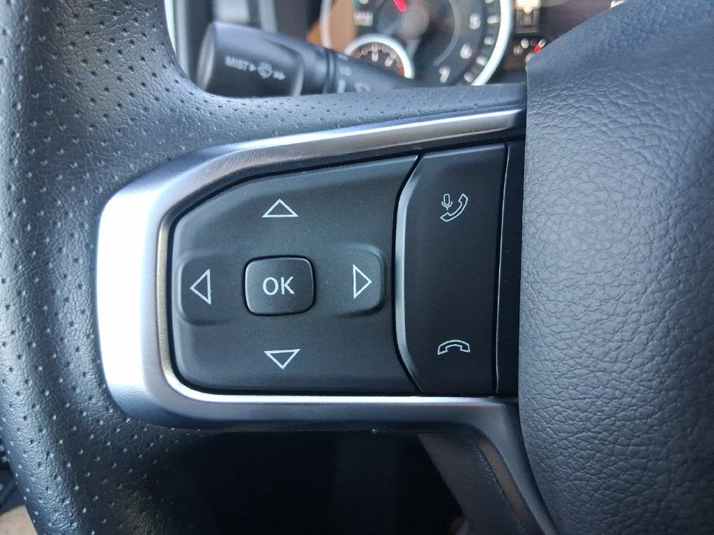 2027 RAM Ram 1500 RAM 1500 EXPRESS CREW CAB 4X4 5'7' BOX