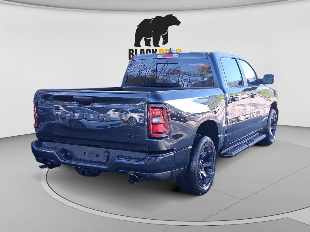 2027 RAM Ram 1500 RAM 1500 EXPRESS CREW CAB 4X4 5'7' BOX