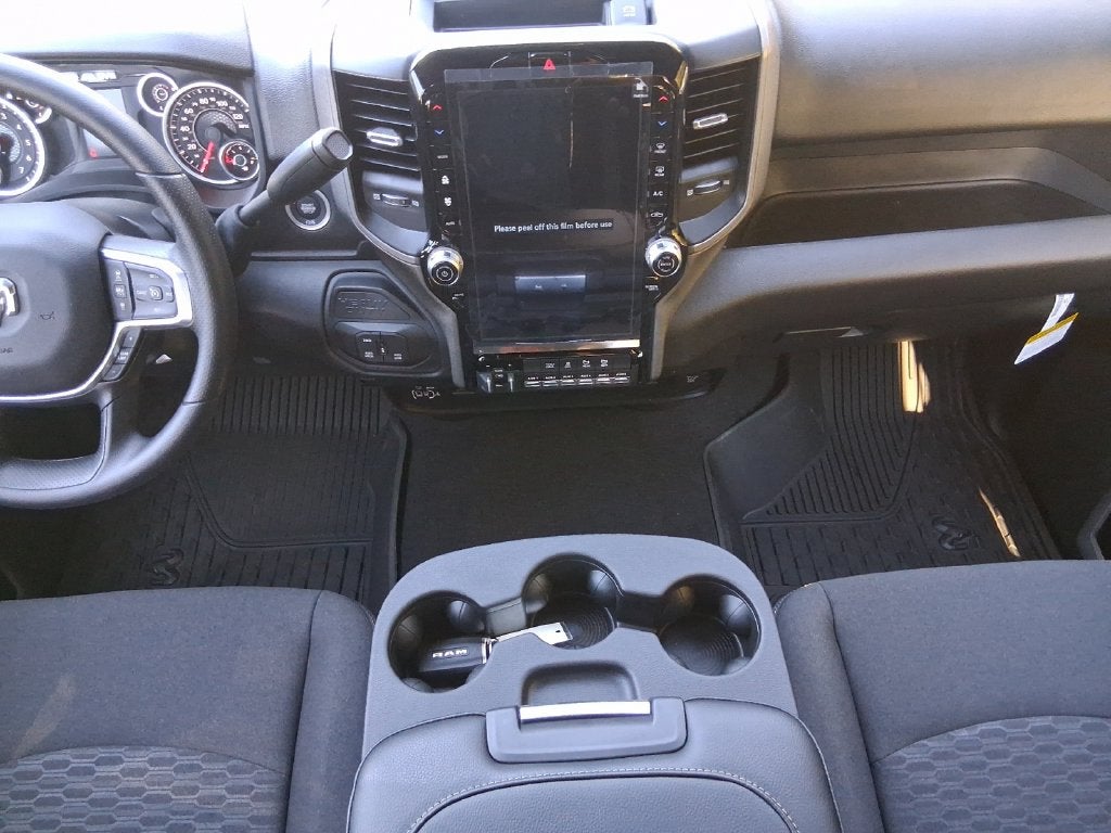 2027 RAM Ram 2500 RAM 2500 BLACK EXPRESS CREW CAB 4X4 6'4' BOX