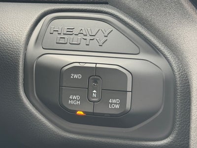 2026 RAM Ram 2500 RAM 2500 BLACK EXPRESS CREW CAB 4X4 6'4' BOX