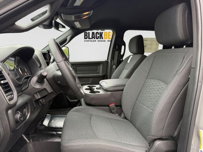 2026 RAM Ram 2500 RAM 2500 BLACK EXPRESS CREW CAB 4X4 6'4' BOX