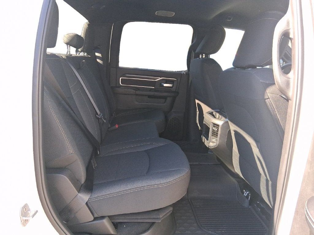2027 RAM Ram 2500 RAM 2500 BIG HORN CREW CAB 4X4 6'4' BOX