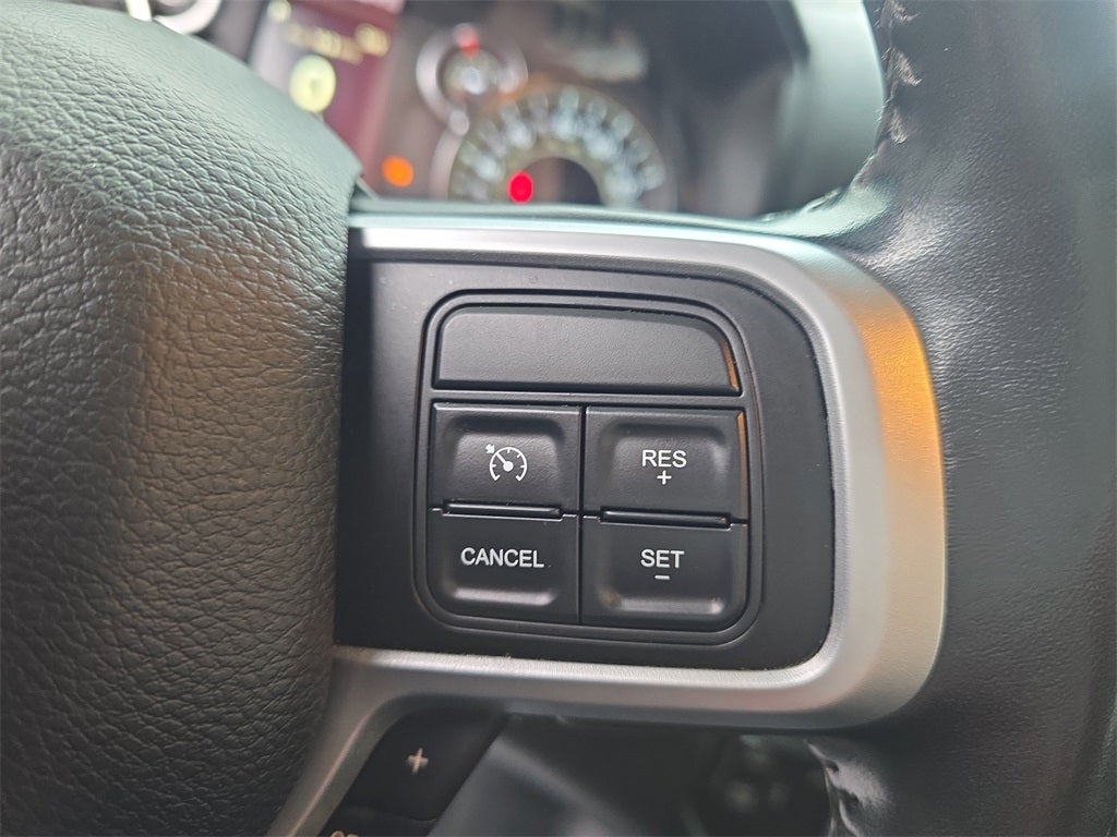 2020 RAM 2500 Big Horn Crew Cab 4X4 6'4' Box