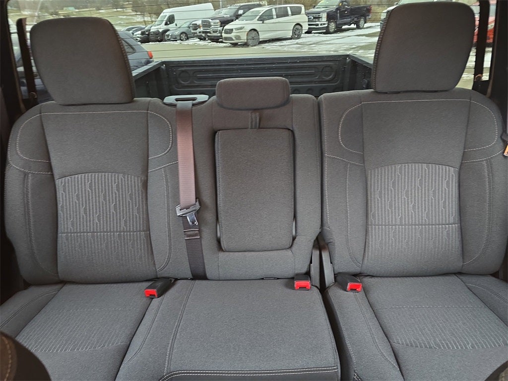 2020 RAM 2500 Big Horn Crew Cab 4X4 6'4' Box