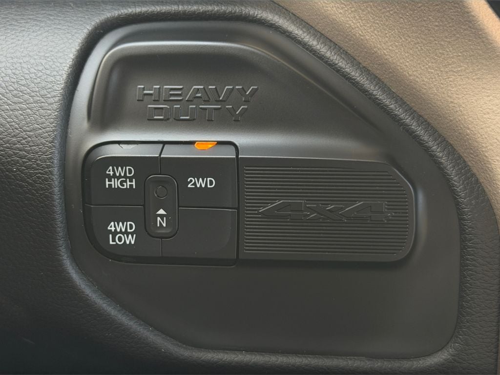 2024 RAM 2500 Laramie Crew Cab 4x4 6'4' Box
