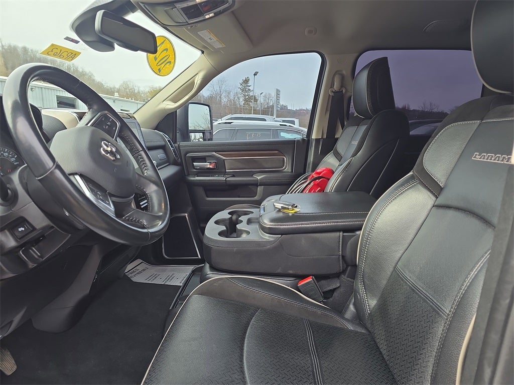 2024 RAM 2500 Laramie Crew Cab 4x4 6'4' Box