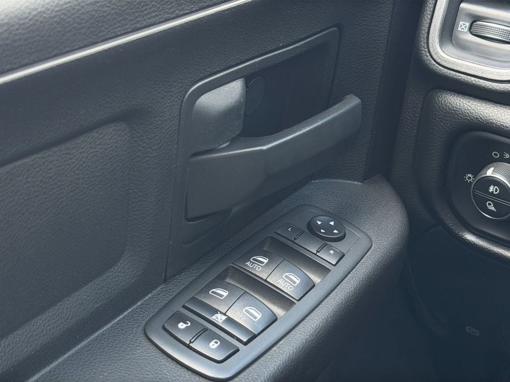 2020 RAM 5500 Chassis Tradesman/SLT/Laramie/Limited