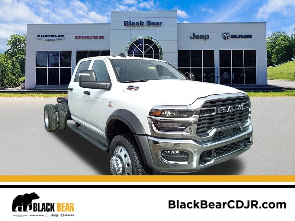 2026 RAM Ram 5500 Chassis Cab RAM 5500 TRADESMAN CHASSIS CREW CAB 4X4 60' CA