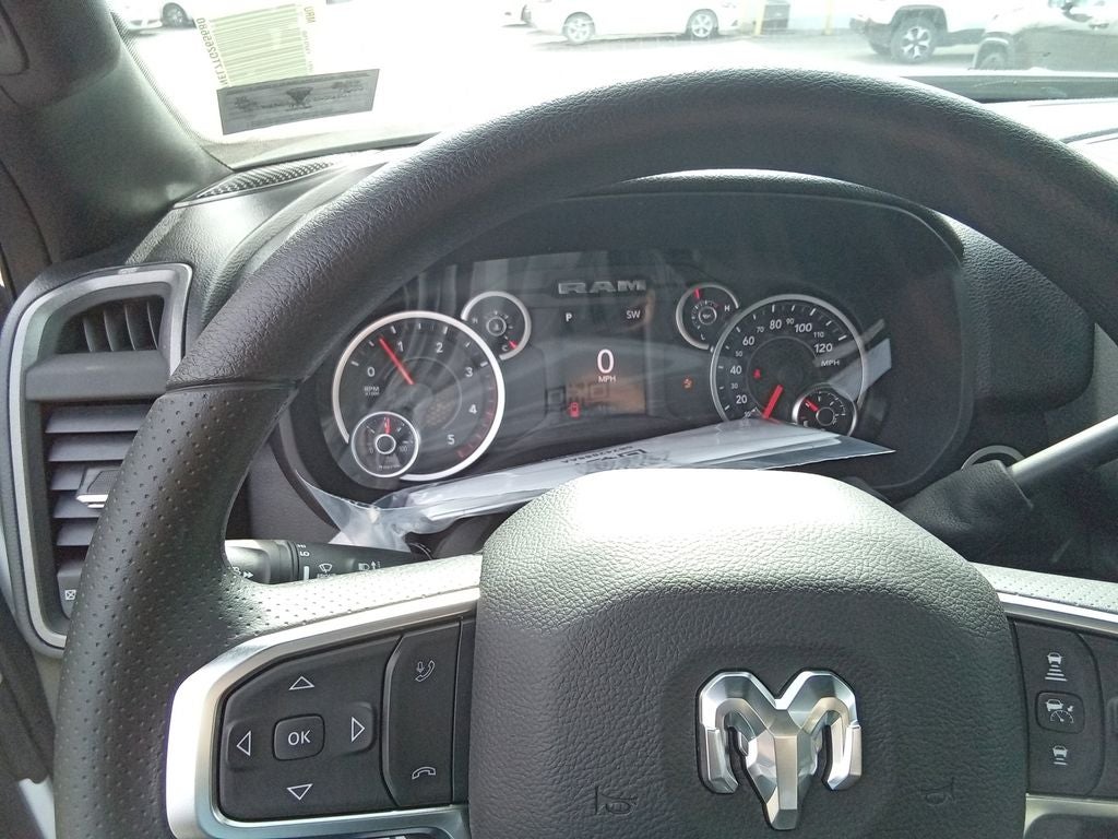 2026 RAM Ram 5500 Chassis Cab RAM 5500 TRADESMAN CHASSIS CREW CAB 4X4 60' CA