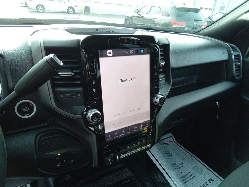 2026 RAM Ram 5500 Chassis Cab RAM 5500 TRADESMAN CHASSIS CREW CAB 4X4 60' CA