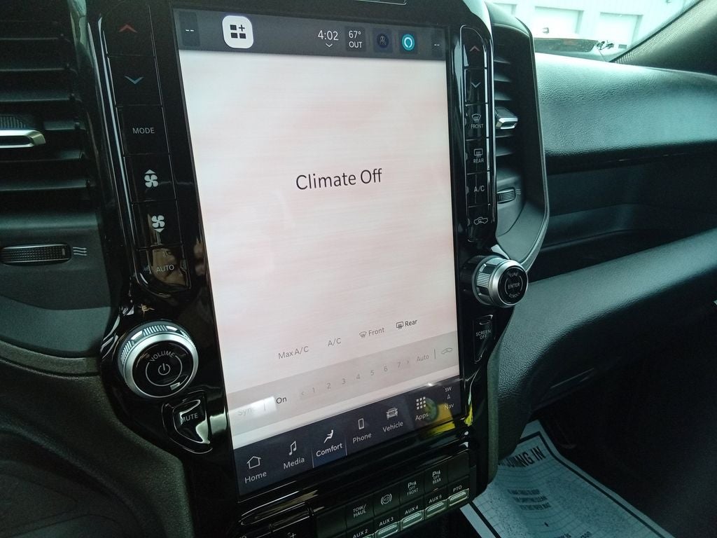 2026 RAM Ram 5500 Chassis Cab RAM 5500 TRADESMAN CHASSIS CREW CAB 4X4 60' CA