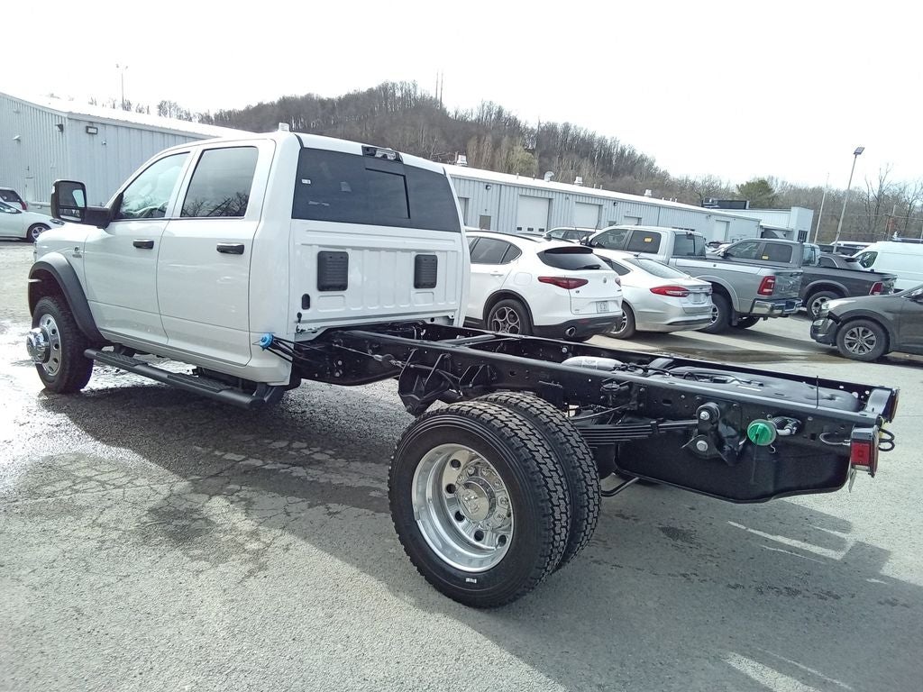 2026 RAM Ram 5500 Chassis Cab RAM 5500 TRADESMAN CHASSIS CREW CAB 4X4 60' CA