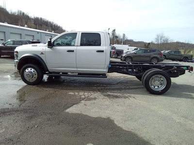 2026 RAM Ram 5500 Chassis Cab RAM 5500 TRADESMAN CHASSIS CREW CAB 4X4 60' CA