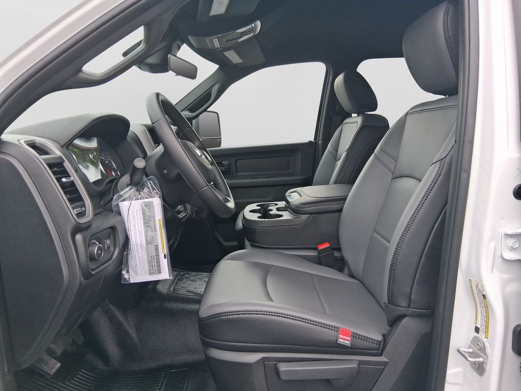 2027 RAM 5500 Chassis Cab Tradesman