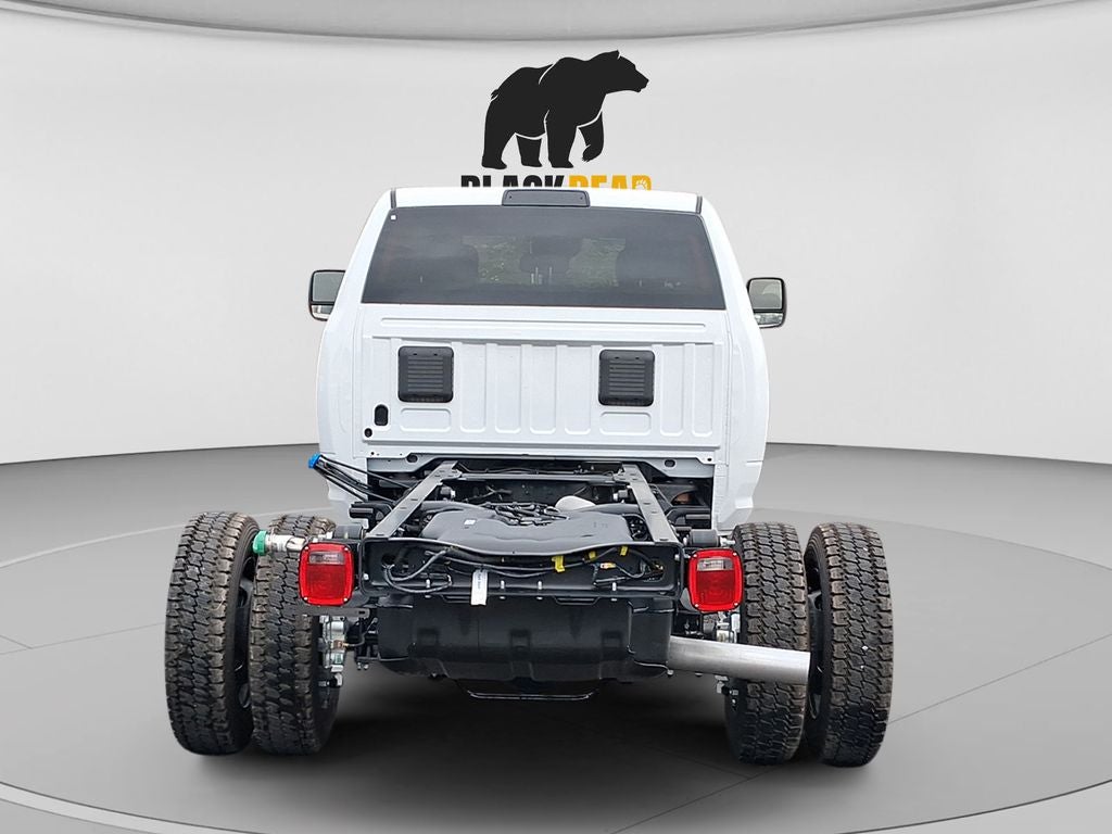 2027 RAM 5500 Chassis Cab Tradesman