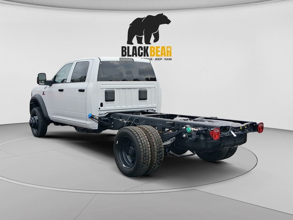2027 RAM 5500 Chassis Cab Tradesman