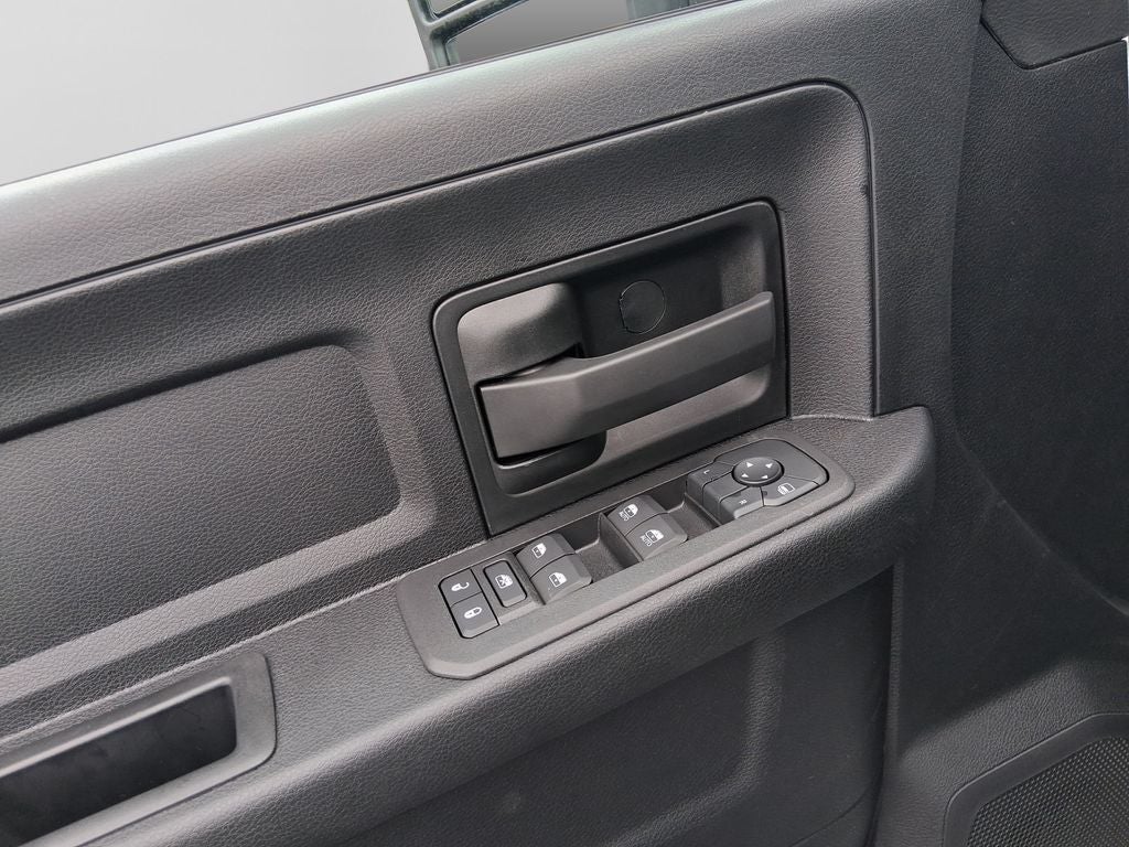 2027 RAM 5500 Chassis Cab Tradesman