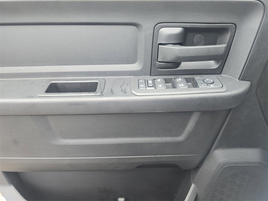 2026 RAM Ram 3500 Chassis Cab RAM 3500 TRADESMAN CREW CAB CHASSIS 4X4 60' CA