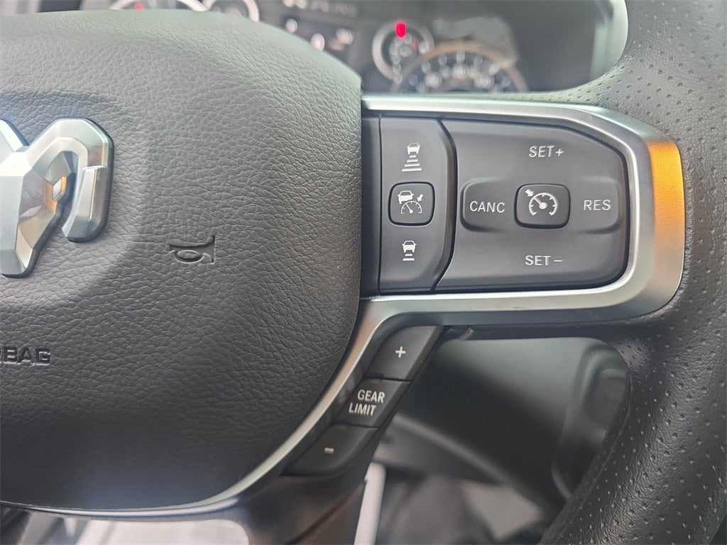 2026 RAM Ram 3500 Chassis Cab RAM 3500 TRADESMAN CREW CAB CHASSIS 4X4 60' CA