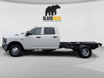 2027 RAM Ram 3500 Chassis Cab RAM 3500 TRADESMAN CREW CAB CHASSIS 4X4 60' CA