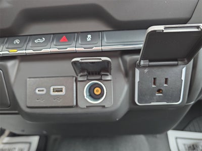 2025 Chevrolet Silverado 1500 4WD Crew Cab Short Bed Custom