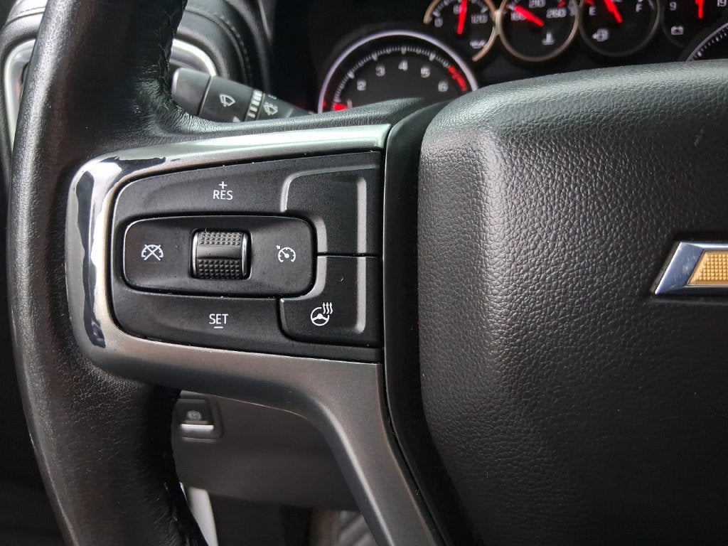 2020 Chevrolet Silverado 1500 4WD Crew Cab Short Bed LT