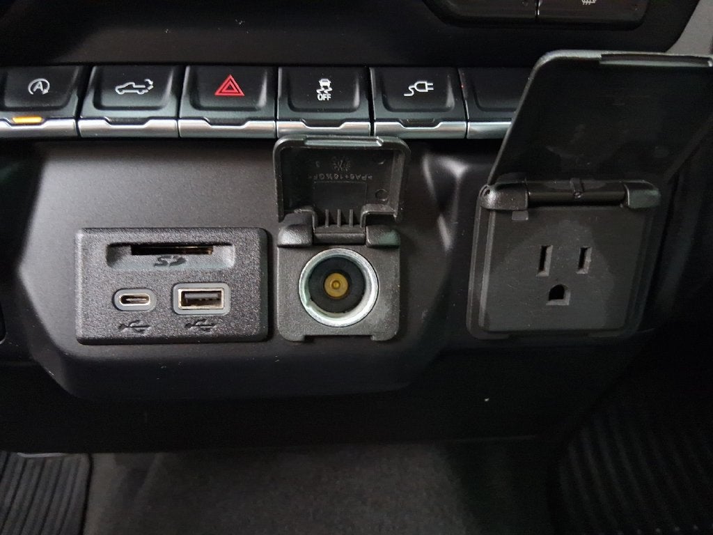 2020 Chevrolet Silverado 1500 4WD Crew Cab Short Bed LT