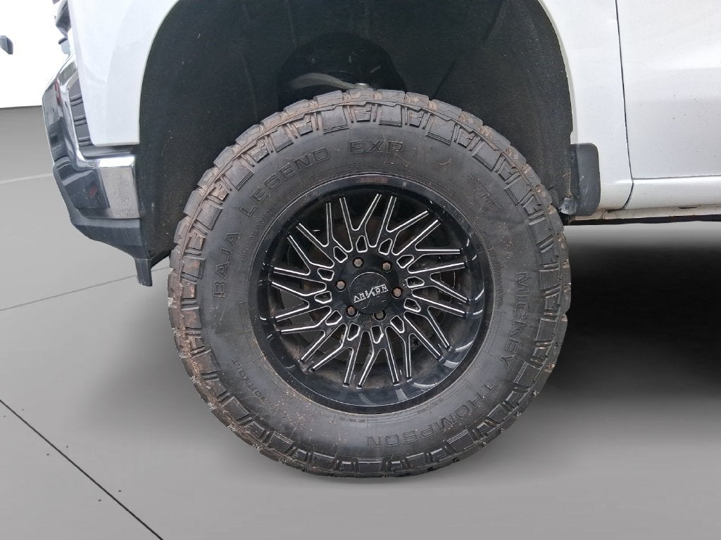 2020 Chevrolet Silverado 1500 4WD Crew Cab Short Bed LT