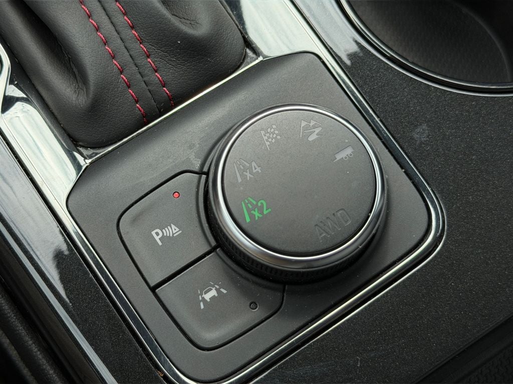 2025 Chevrolet Blazer AWD RS