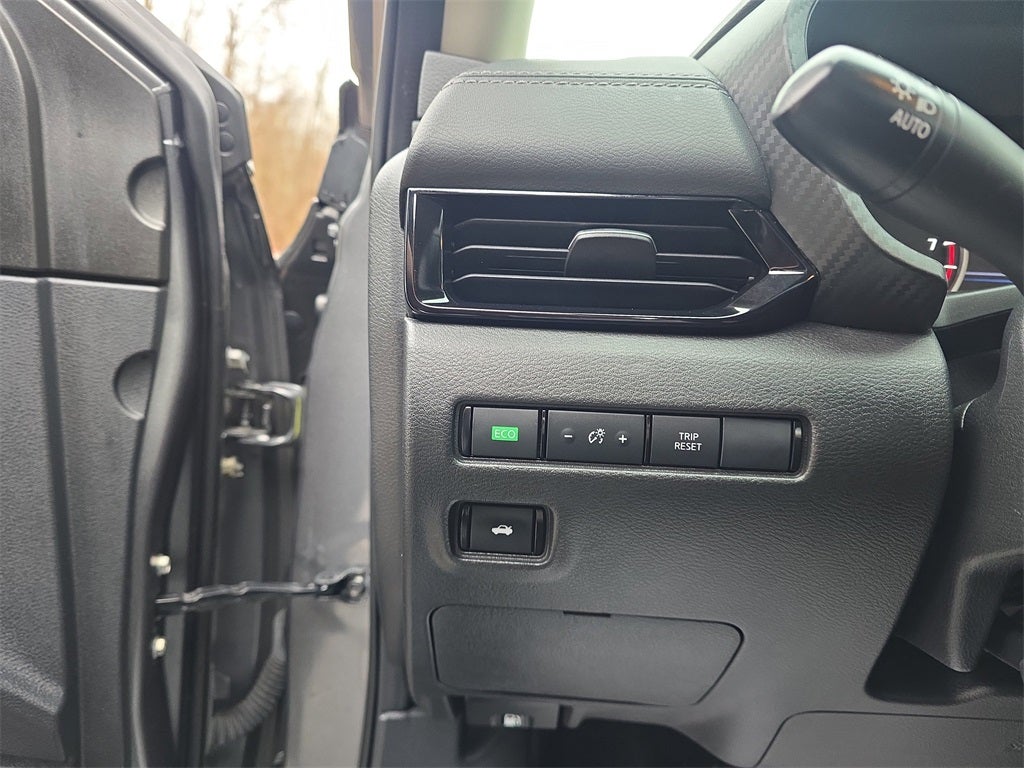 2021 Nissan Sentra SV Xtronic CVT