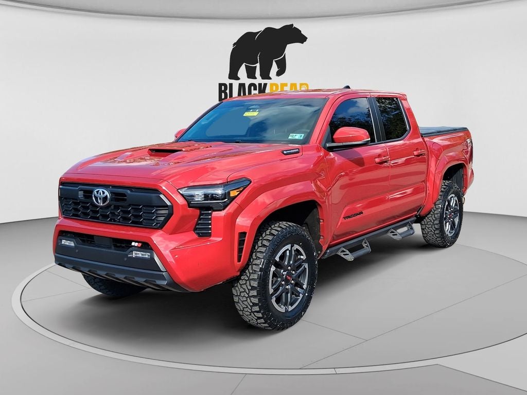 2024 Toyota Tacoma Hybrid TRD Sport 4WD