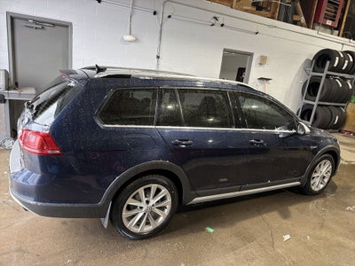 2017 Volkswagen Golf Alltrack 4Motion