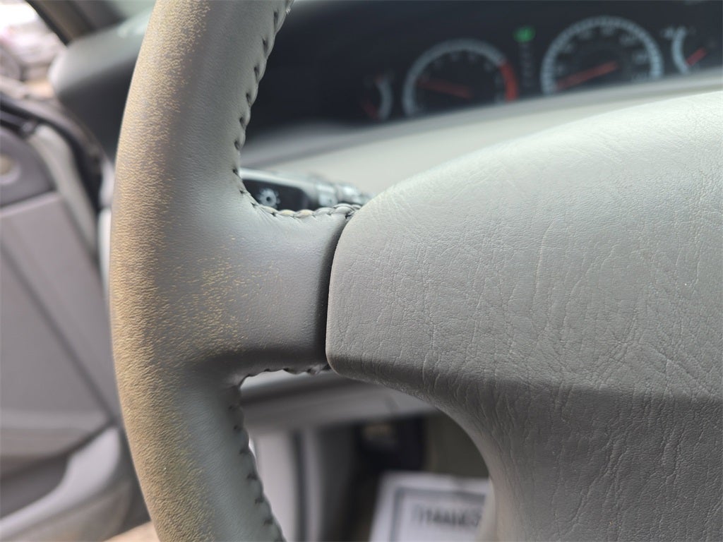 2001 Toyota Avalon Base