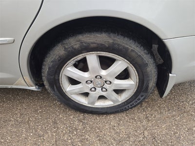 2001 Toyota Avalon Base