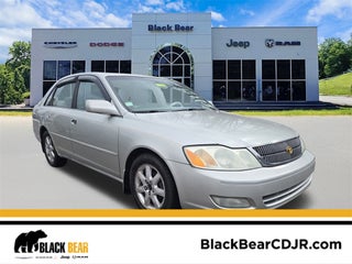 2001 Toyota Avalon Base